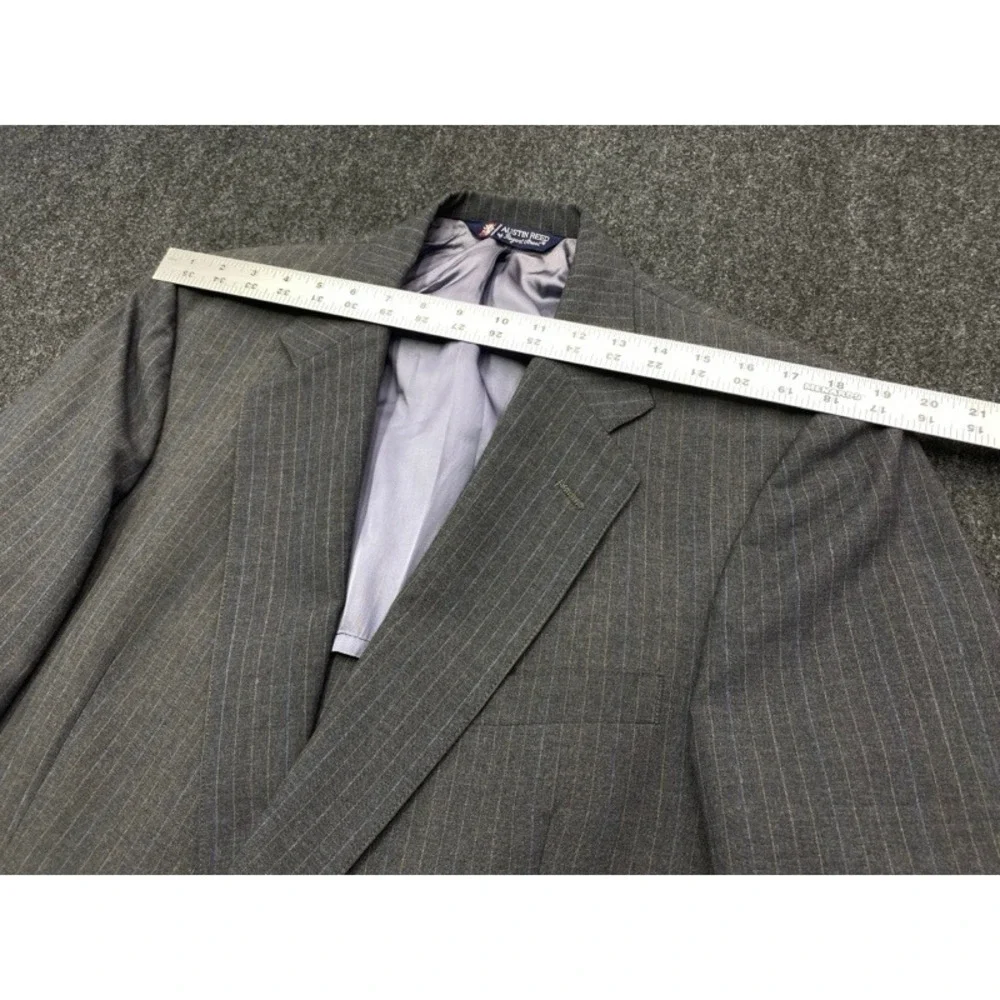Austin Reed Pinstripe Blazer Men Size 46L Charcoal Grey Wool Blend Two Button
